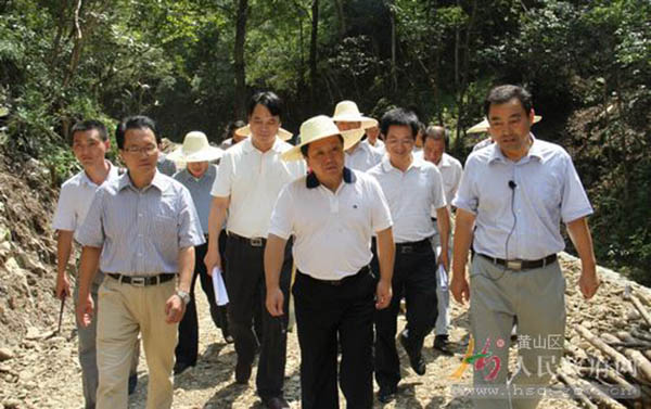 基地視察.jpg 基地視察.jpg